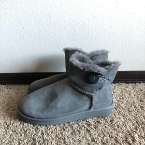 Ugg Bailey Button | short